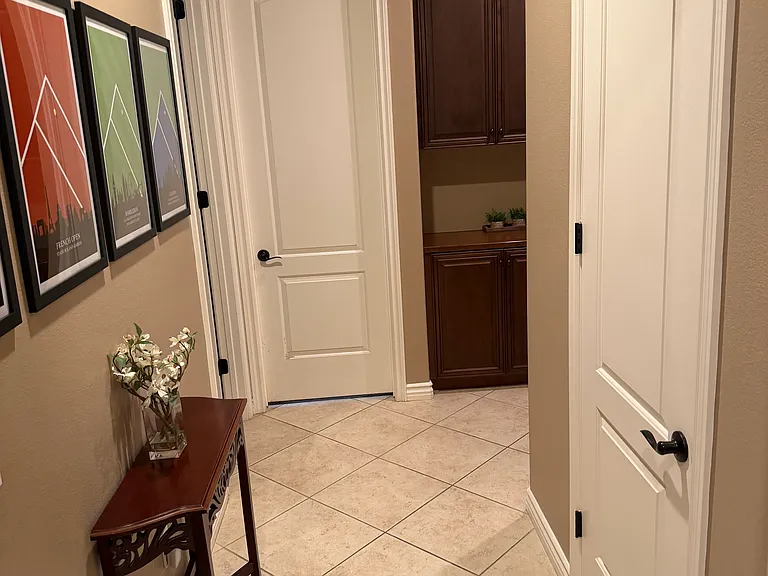 6211 Raindrop Pl — Photo 8