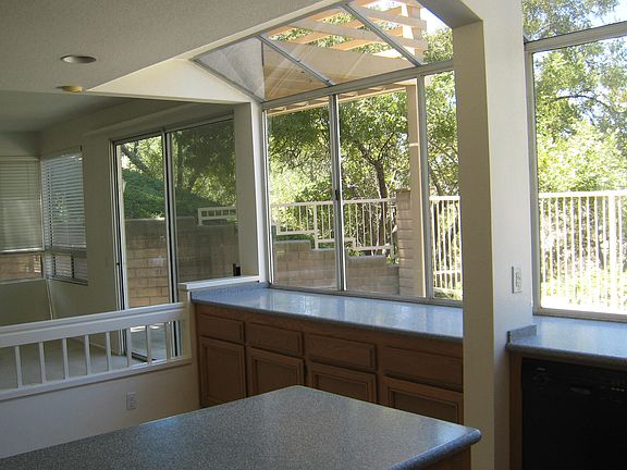 2nd image of 260 Avenida Melisenda