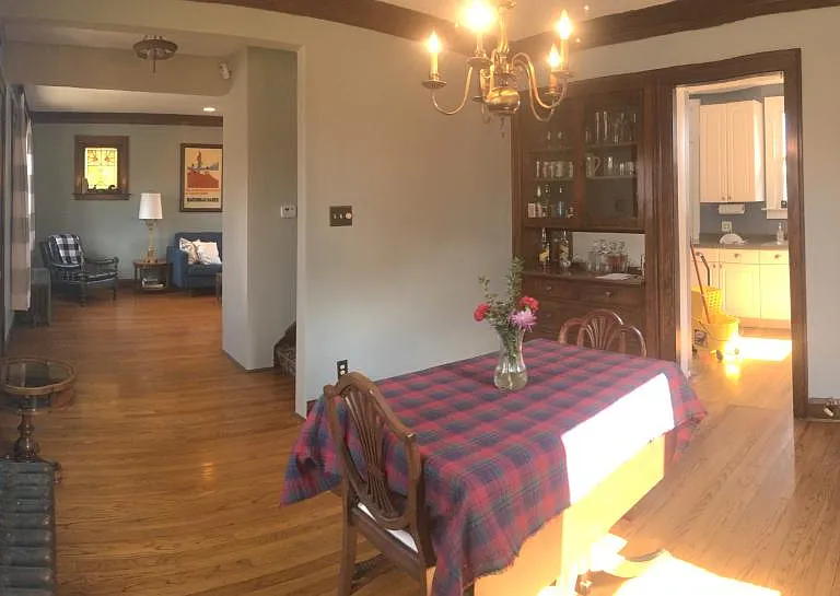 10725 S Artesian Ave — Photo 3