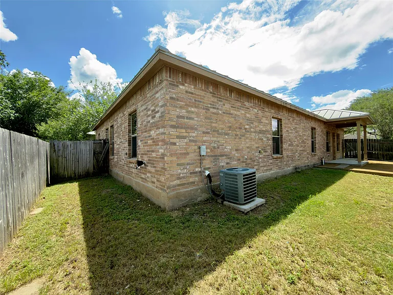 216 Anne Louise Dr #A — Photo 22