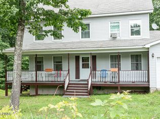 116 Elena Ln, Milford, PA 18337