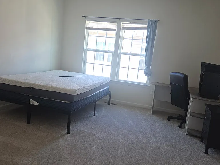 5311 Smiths Cove Ln — Photo 21