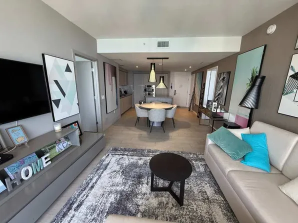 4010 S Ocean Dr, Hollywood, FL