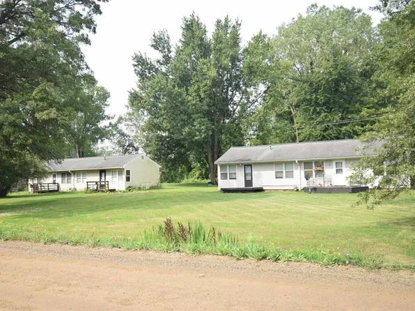 20150 Sherwood Rd, Belleville, MI 48111