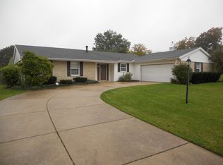 1316 Cambridge Dr, South Bend, IN
