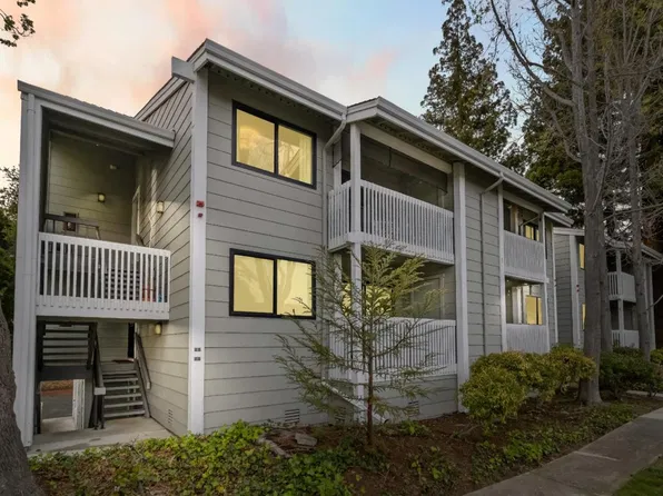 938 Clark Ave APT 2, Mountain View, CA 94040