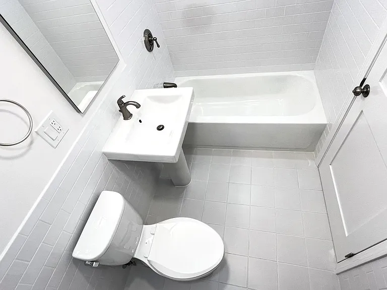 50 Conant St #1/2 — Photo 6
