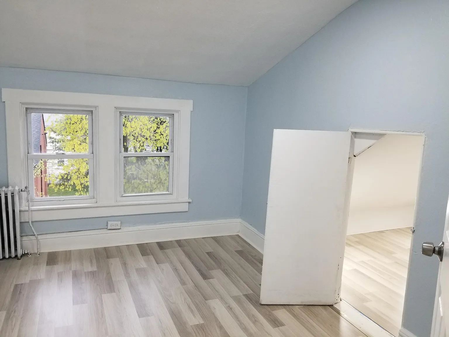 2 bed, $1,985 — Photo 4