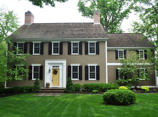 3 Barberry Row, Chester, NJ 07930