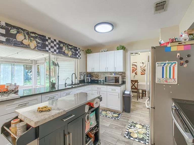 1151 S Ellison Dr — photo 9