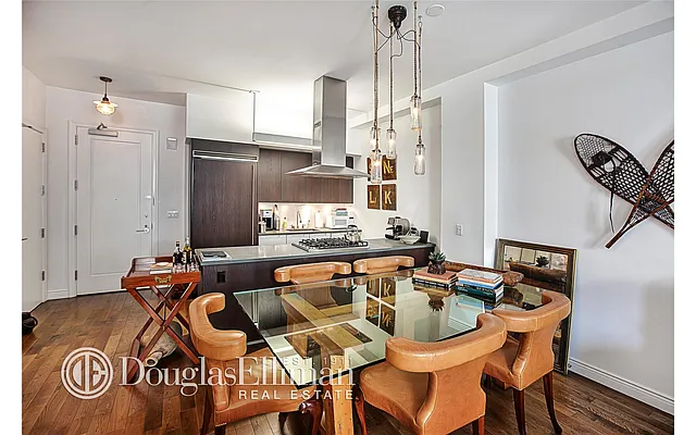 Rented by Douglas Elliman | media 14