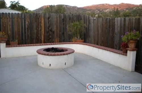 2nd image of 2972 Laurashawn Ln