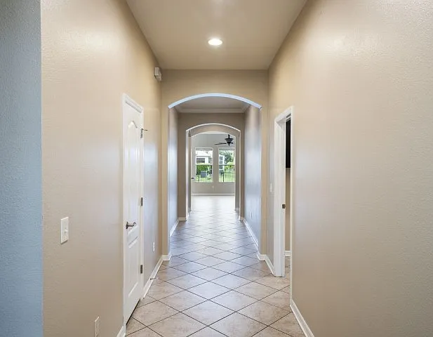 Palm Cove, Four Bed, Two Bath — Photo 4