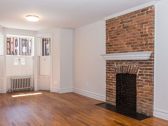 4th image of 245 Garfield Pl APT 1