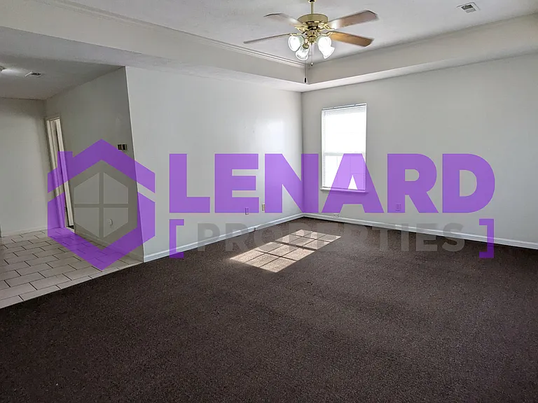 620 W Morgan St — Photo 2
