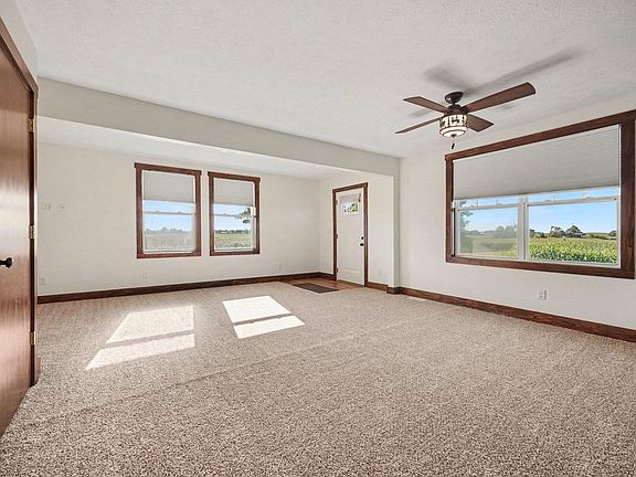 5th image of 4594 14th St