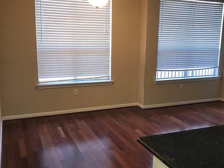 7575 Kirby Dr #2403 — Photo 6