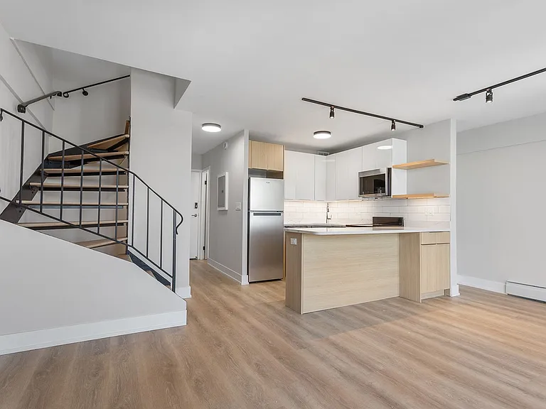 The Duplex Tower — Photo 84
