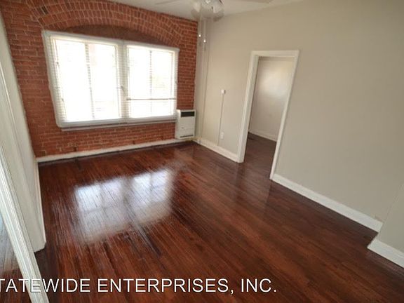 3rd image of 147 S Normandie Ave
