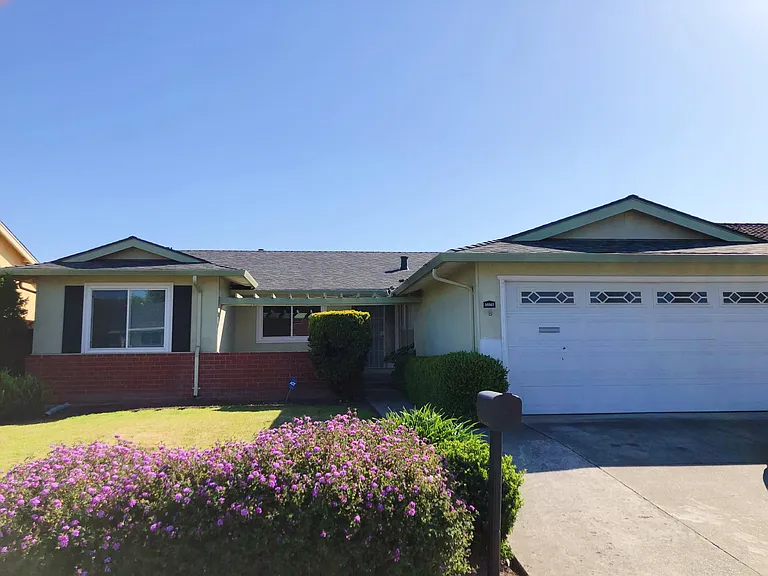 35567 Morley Pl — Photo 1