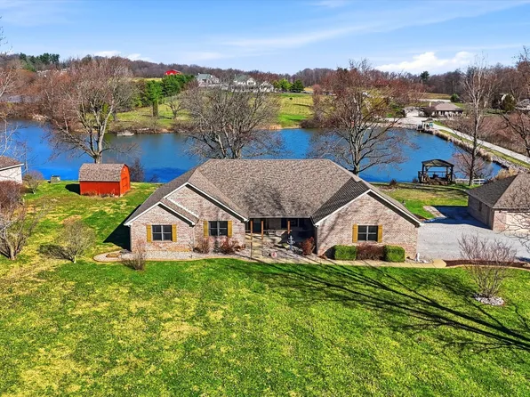 11638 N Stone Hedge Ln, Mooresville, IN 46158