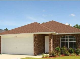 706 Mozingo Ln, Pensacola, FL 32514