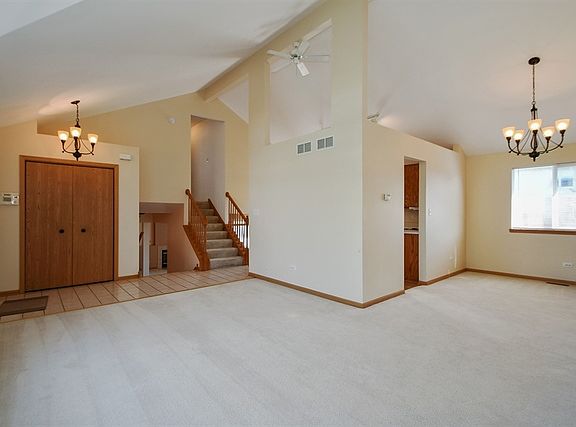 4th image of 4653 Oakridge Ave