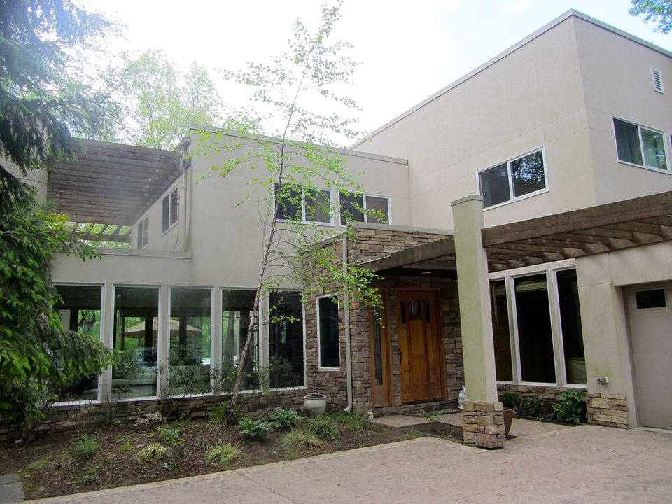 House Front