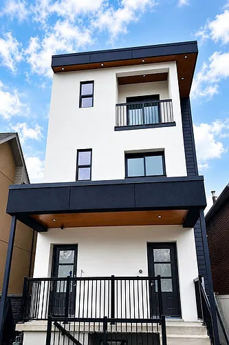 17 White Ave #5 Photo 1