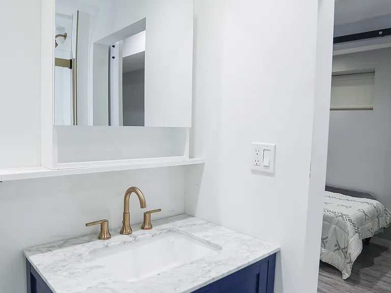 3556 N Wilton Ave #1 — Photo 11