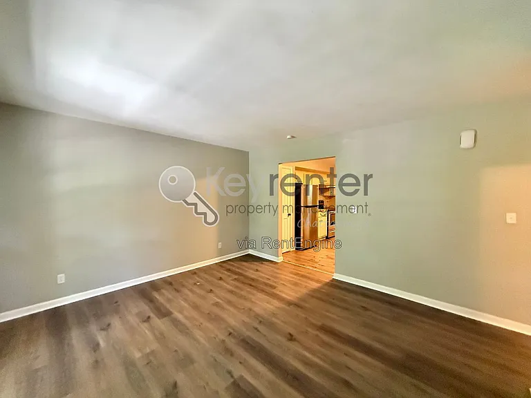 5710 Moody Sawyer Rd #B — Photo 4