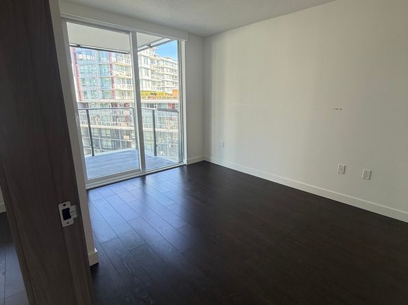 2 bedroom rental in Richmond — photo 10