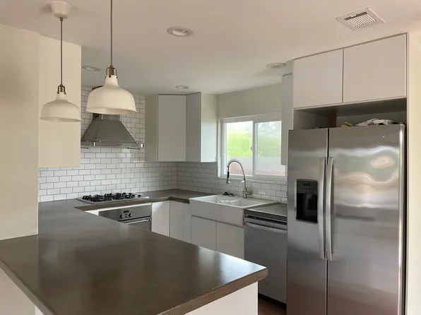 861 Nardo Rd, Encinitas, CA 92024