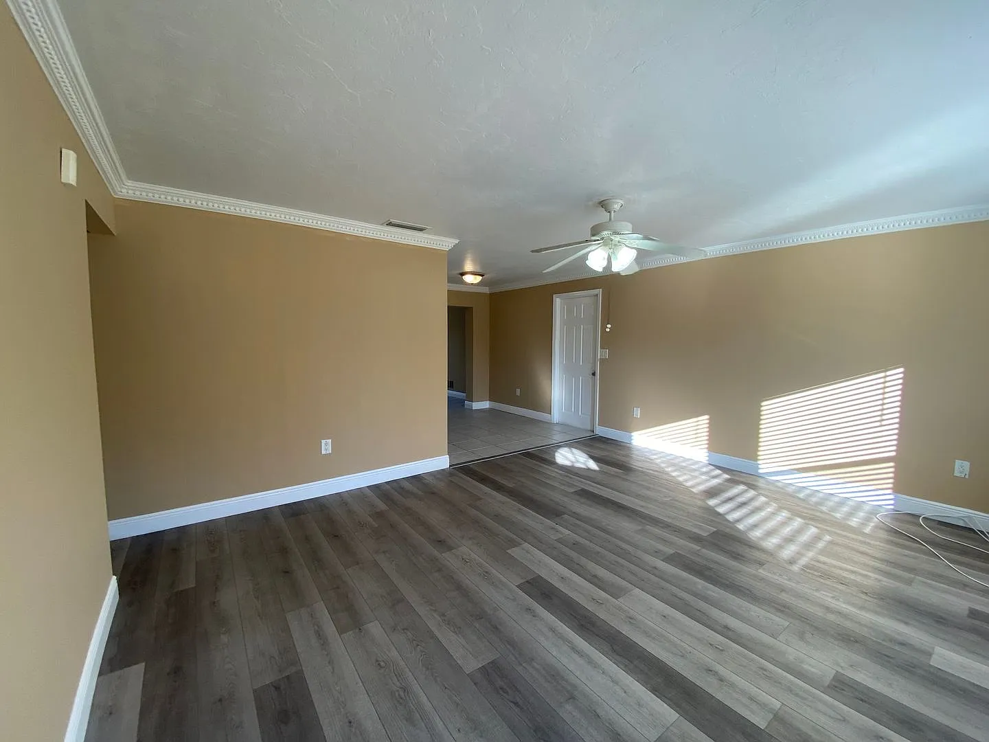 3/2 Move In Ready — Photo 4