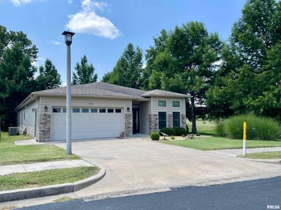 2713 W Prairie Pl, Carbondale, IL, 62901