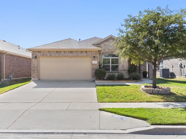 1812 Placitas Trail, Fort Worth, TX 76131
