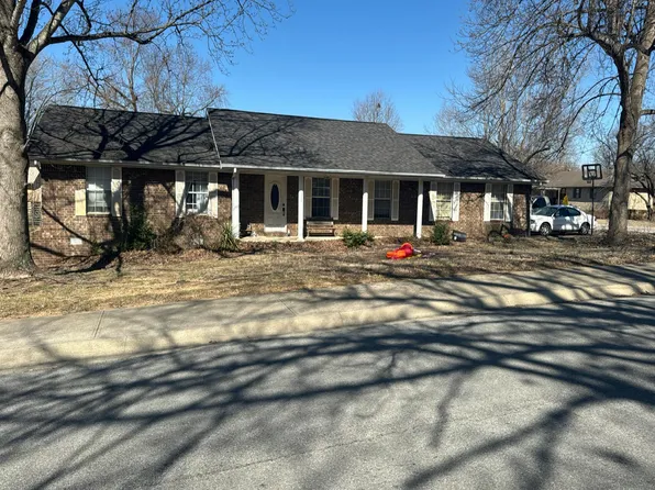 1500 Greenbrier, Mountain Home, AR 72653