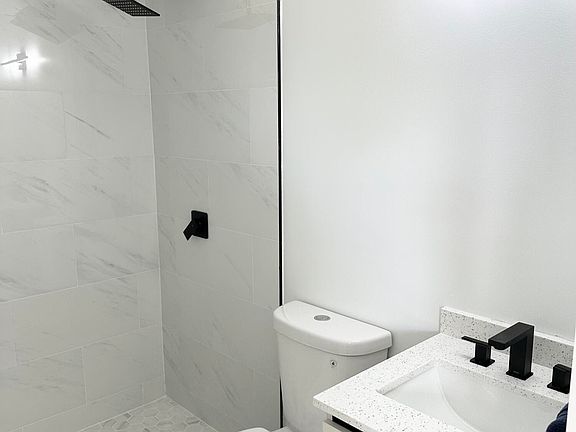 4th image of 10033 Winding Lake Rd APT 204