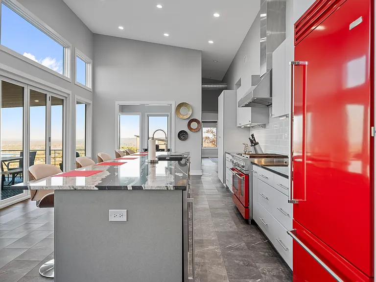 628 Mount Riante Rd — Photo 39
