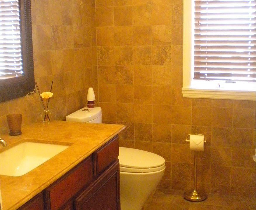 1st image of 264 Bradford Ave