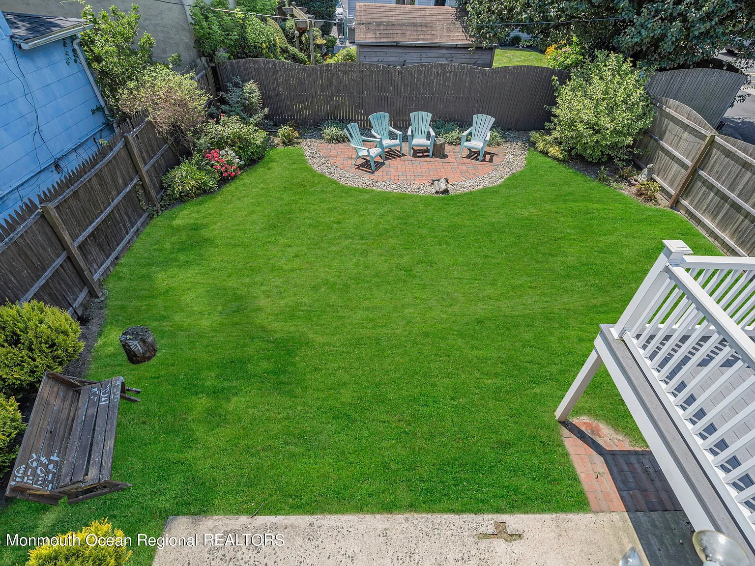 3 bed, 1064 sqft, $3,000 — Photo 4