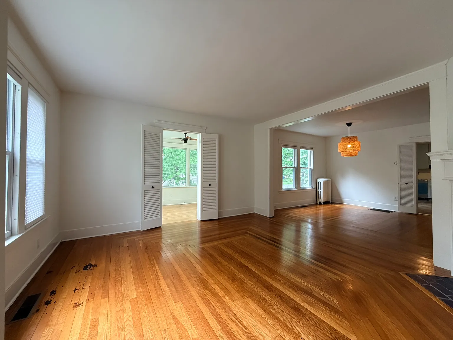 3 bed, 2177 sqft, $3,000 — Photo 3