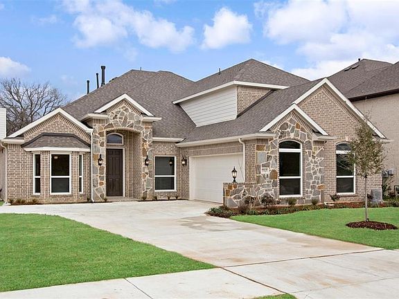 2nd image of 7717 Castle Pines Ln
