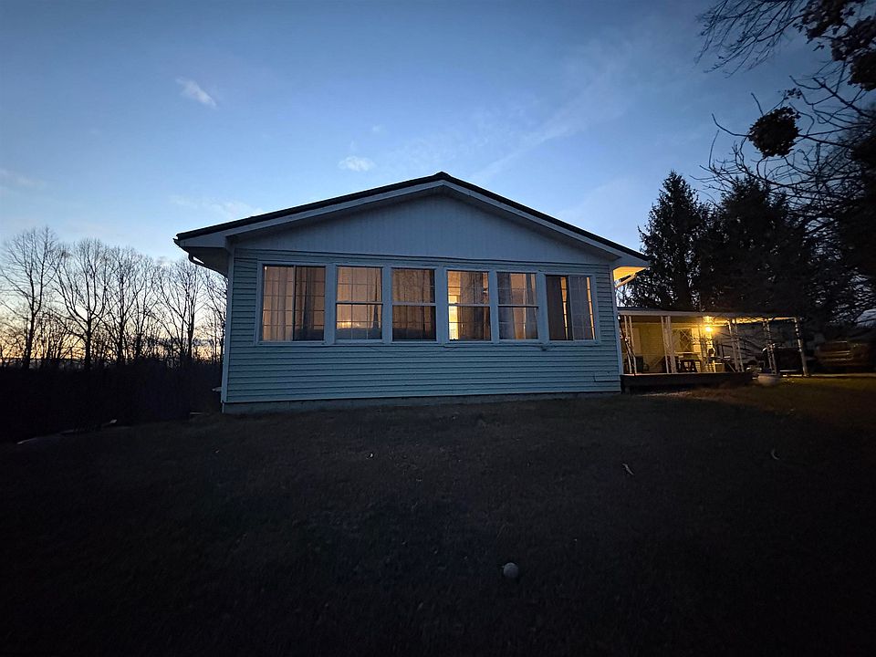 1st image of 102 McCormic Dr
