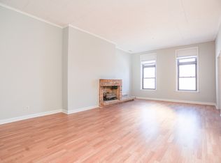 1582 N Clybourn Ave #3, Chicago, IL 60642