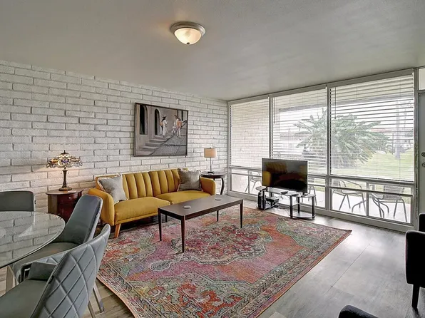 1421 S 11th St, Pt Aransas, TX