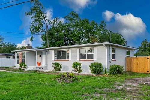 2013 Ronald Ln Photo 1