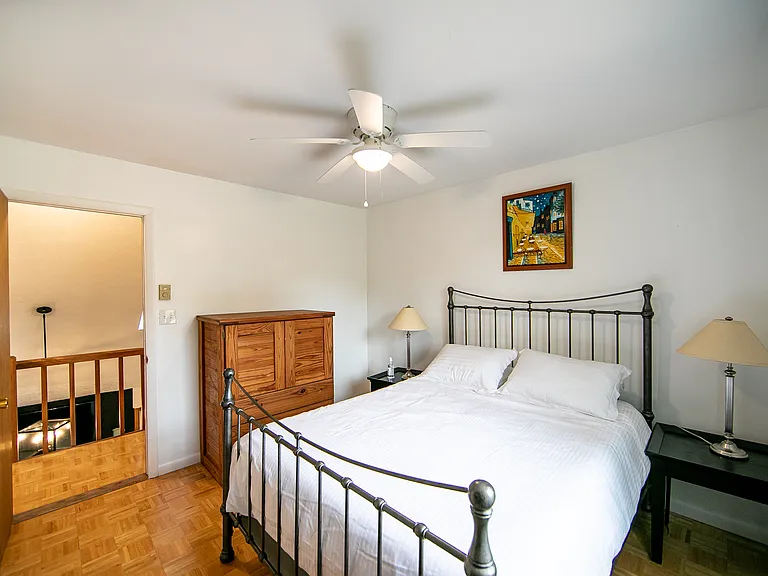 115 Sterling Cir — Photo 8