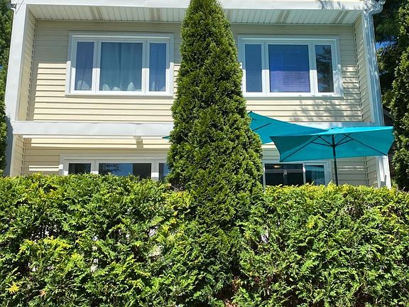 4th image of 2341 Graystone Dr