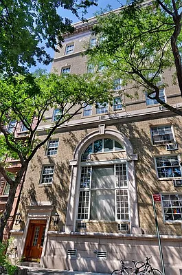 Rented by Corcoran | media 19